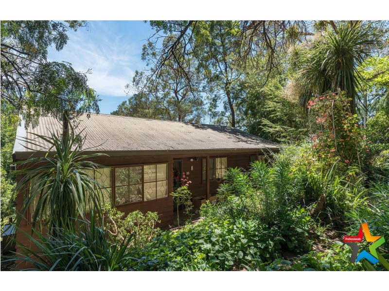 81 Commercial Road, Mount Evelyn VIC 3796