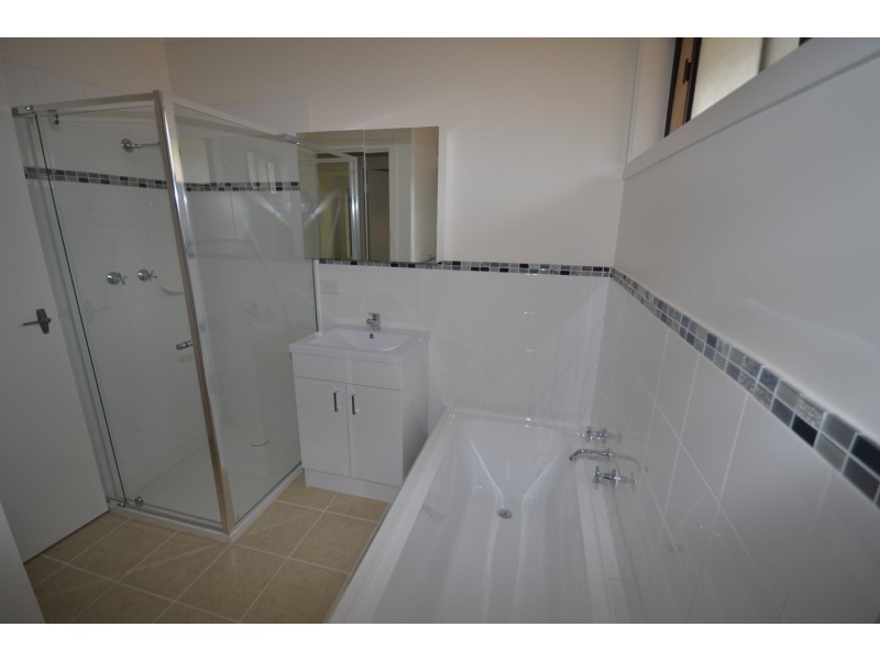 1/24 Mt Dandenong Road, Ringwood East VIC 3135