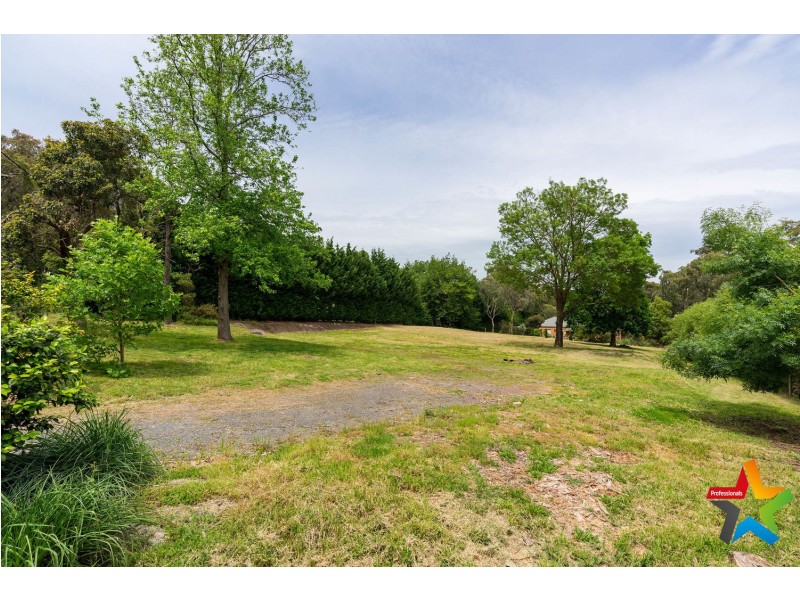 90 Stradbroke Road, Montrose VIC 3765