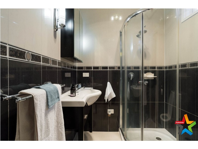 28 Colchester Road, Kilsyth VIC 3137