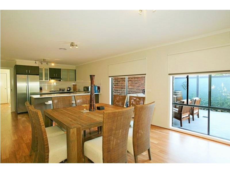 42 Hedwig Drive, Mooroolbark VIC 3138