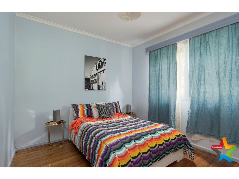 42 Spring Street, Mount Evelyn VIC 3796