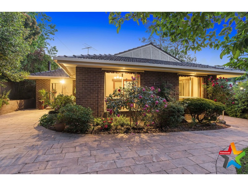 10 Doreen Court, Montrose VIC 3765