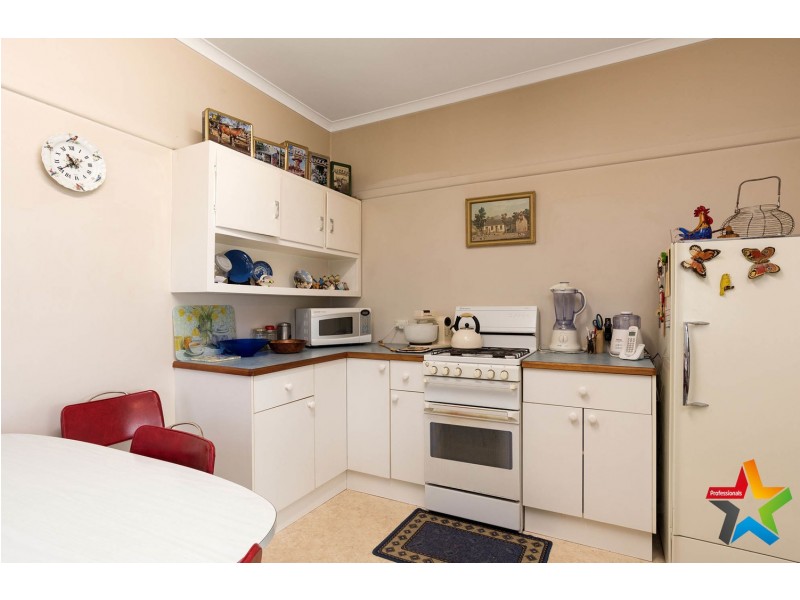 56 Timms Avenue, Kilsyth VIC 3137