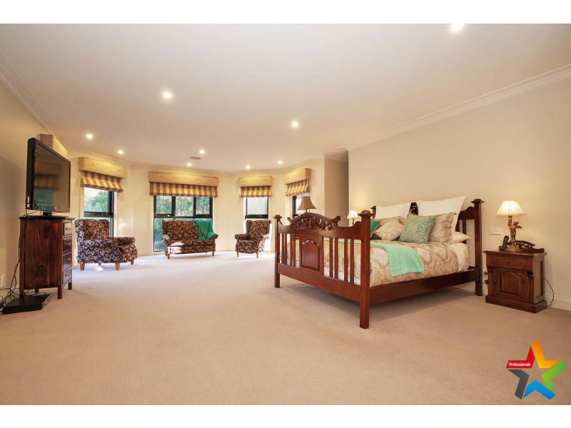 15 Hyne Street, Lilydale VIC 3140