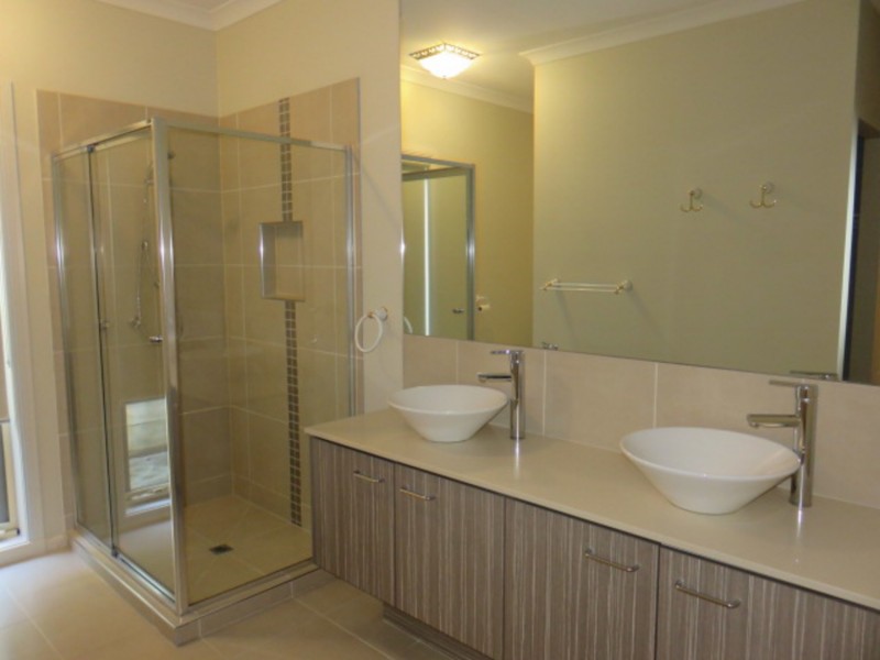 46 Tudor Drive, Mooroolbark VIC 3138