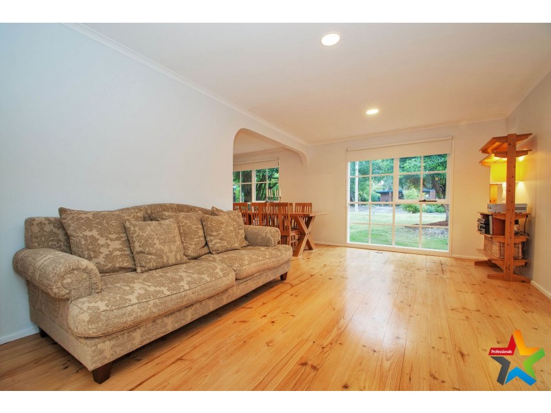 3 Amber Court, Kilsyth VIC 3137