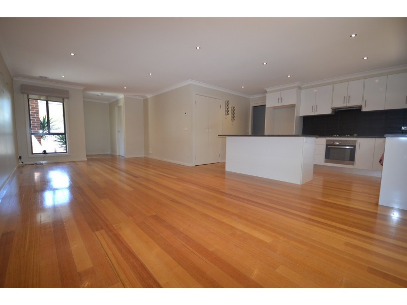 19A Cameron Road, Croydon VIC 3136