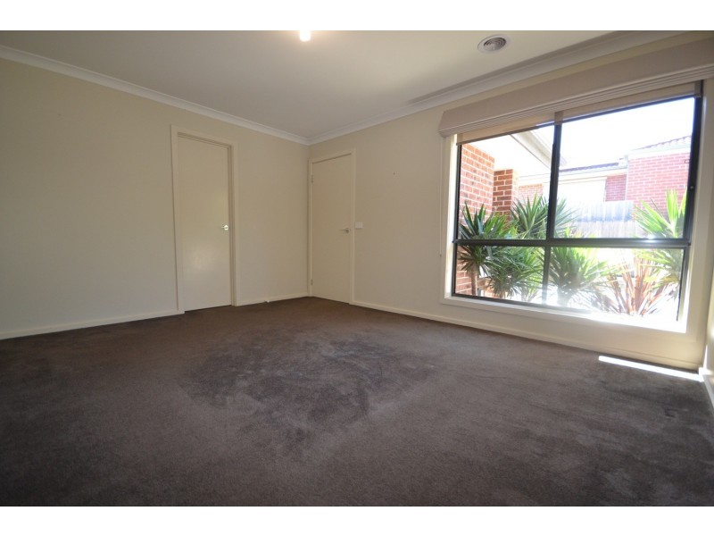 19A Cameron Road, Croydon VIC 3136