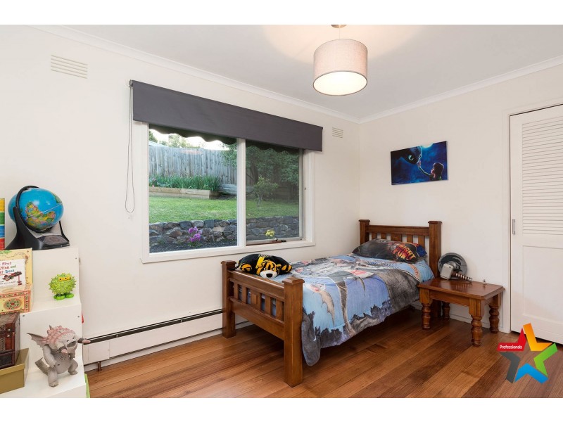 64 Fernhill Road, Mount Evelyn VIC 3796