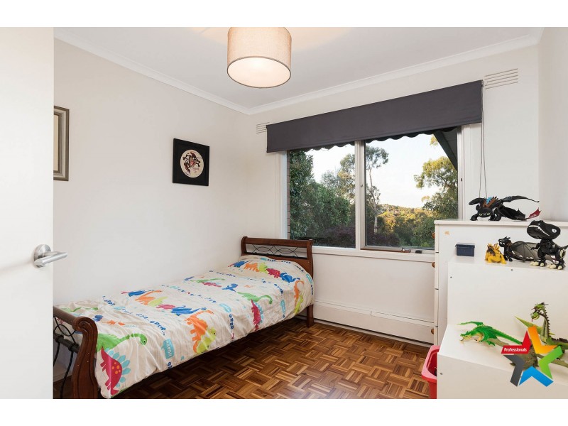 64 Fernhill Road, Mount Evelyn VIC 3796