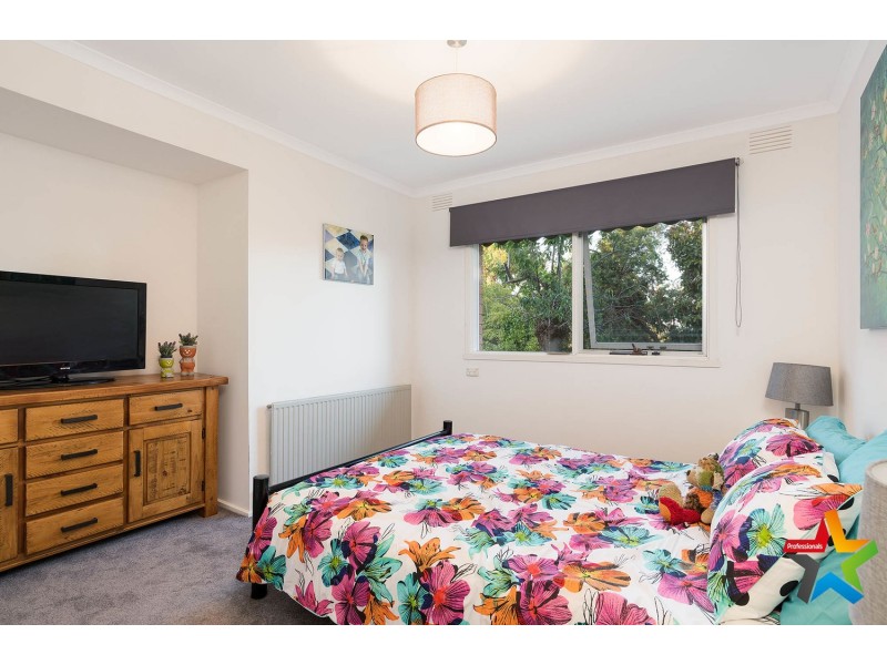 64 Fernhill Road, Mount Evelyn VIC 3796