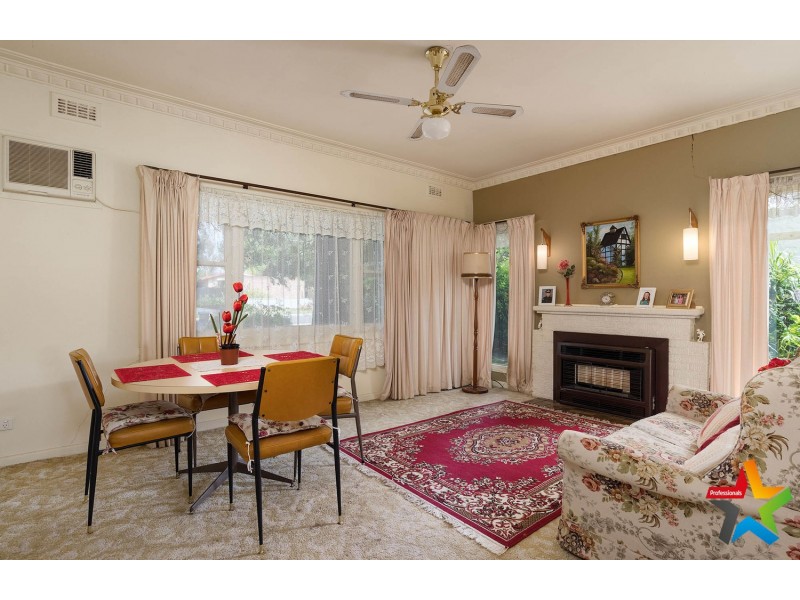 20 Churchill Way, Kilsyth VIC 3137