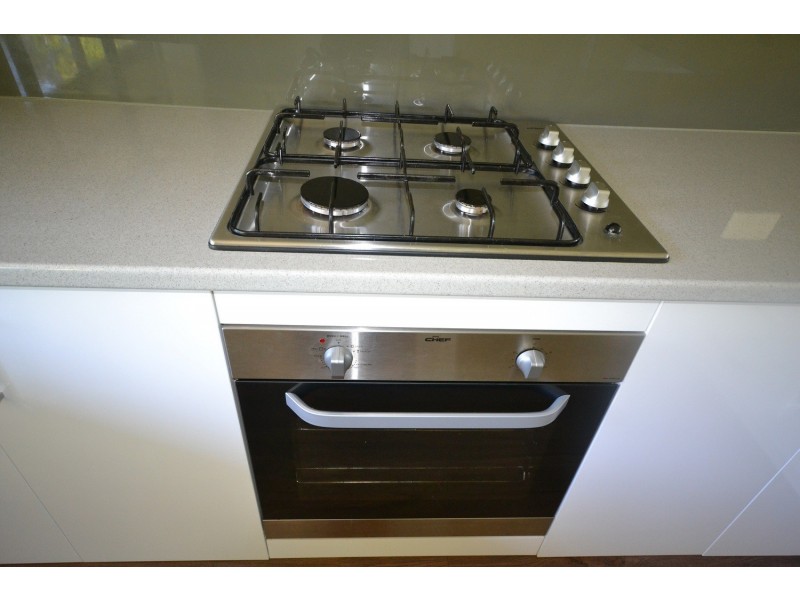 49 Moore Avenue, Montrose VIC 3765