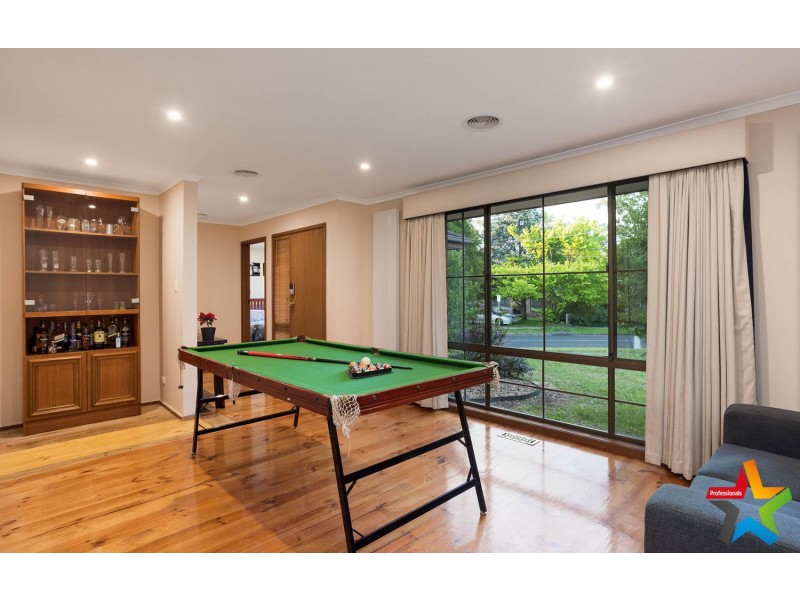 46 Zina Grove, Mooroolbark VIC 3138
