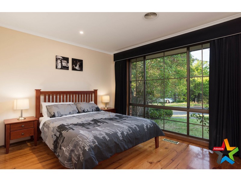 46 Zina Grove, Mooroolbark VIC 3138