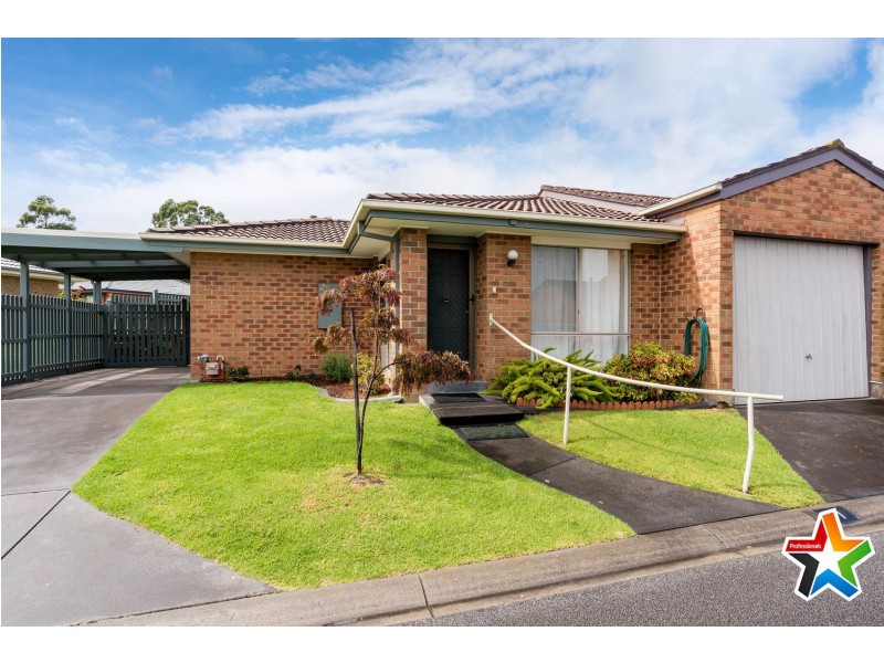 11 Chelsworth Park Lane, Lilydale VIC 3140