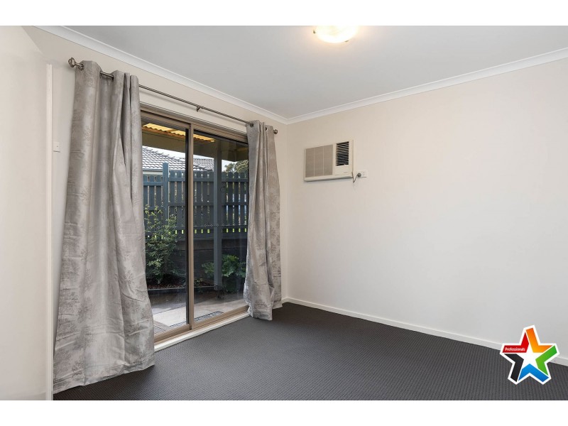 11 Chelsworth Park Lane, Lilydale VIC 3140