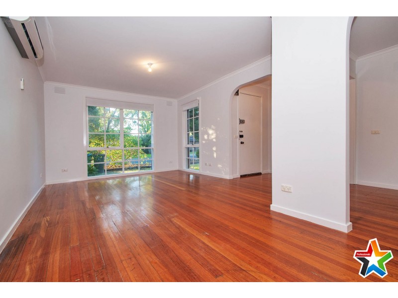 27 Huntingdon Avenue, Bayswater North VIC 3153