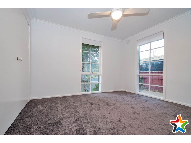 27 Huntingdon Avenue, Bayswater North VIC 3153