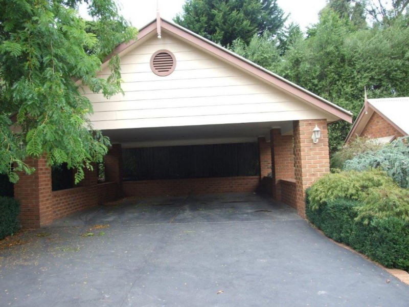 2 Christa Court, Lilydale VIC 3140