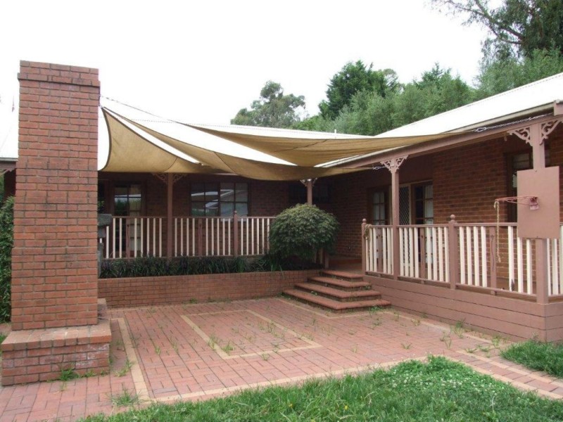 2 Christa Court, Lilydale VIC 3140