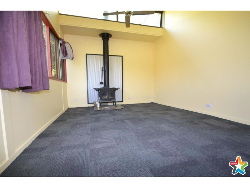 2/7 Central Avenue, Mooroolbark VIC 3138