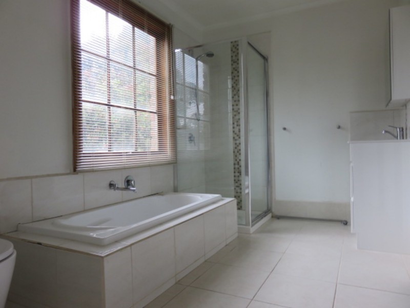 55 Liverpool Road, Kilsyth VIC 3137