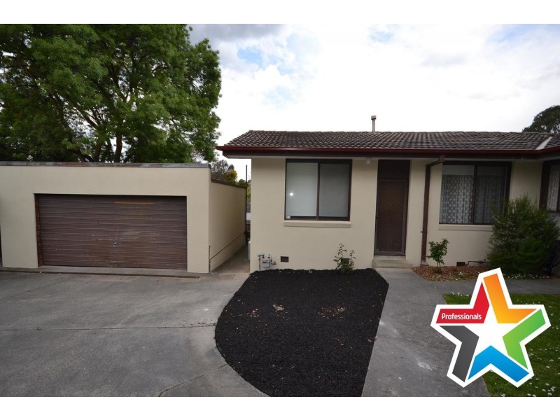 4/24 Mount Dandenong Road, Ringwood East VIC 3135