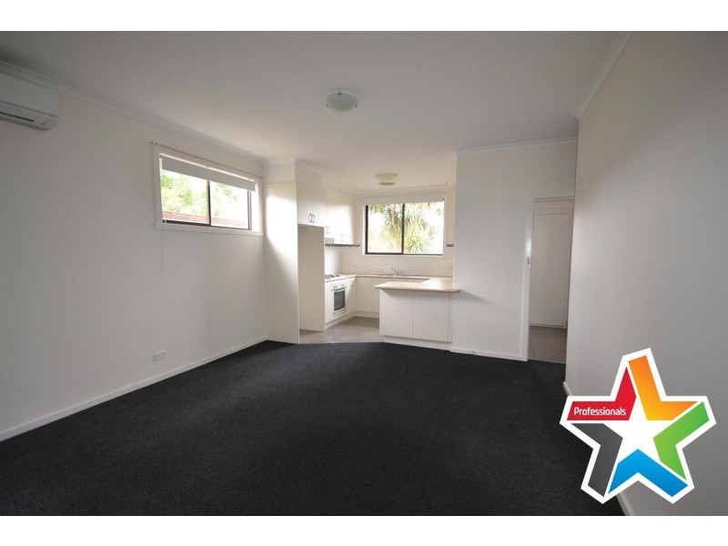 4/24 Mount Dandenong Road, Ringwood East VIC 3135