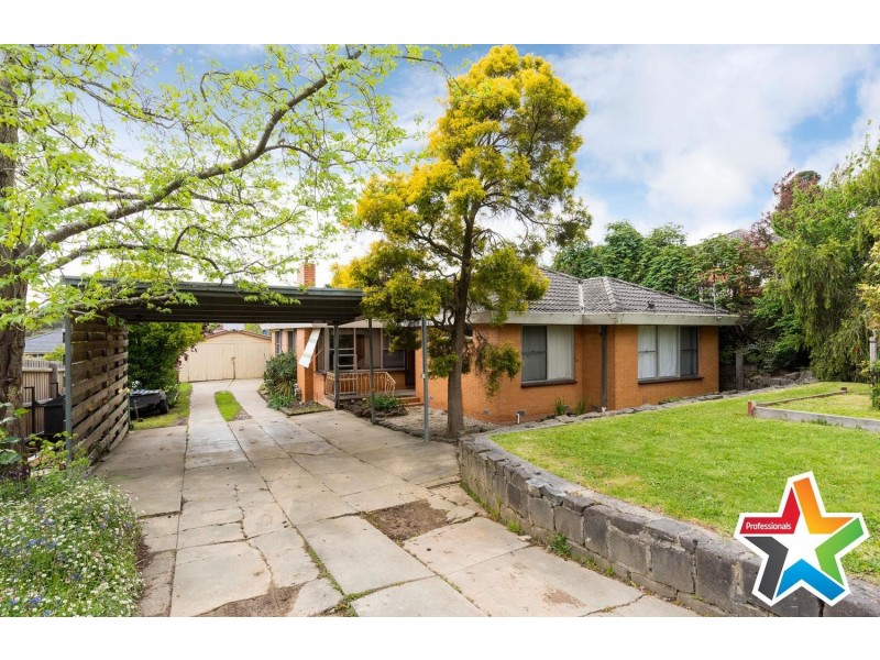 22 Krowera Street, Mooroolbark VIC 3138