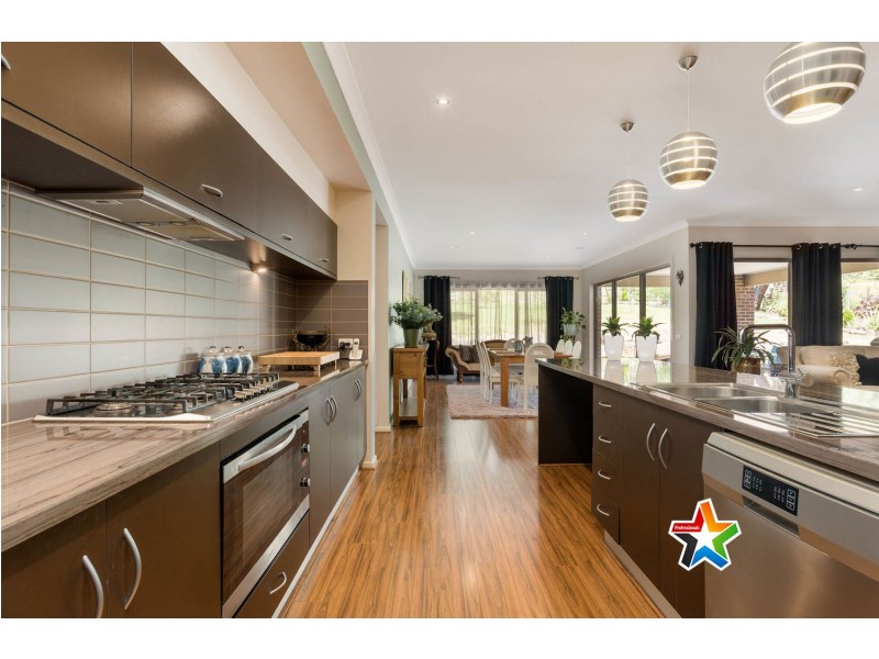 58 McGregor Avenue, Healesville VIC 3777