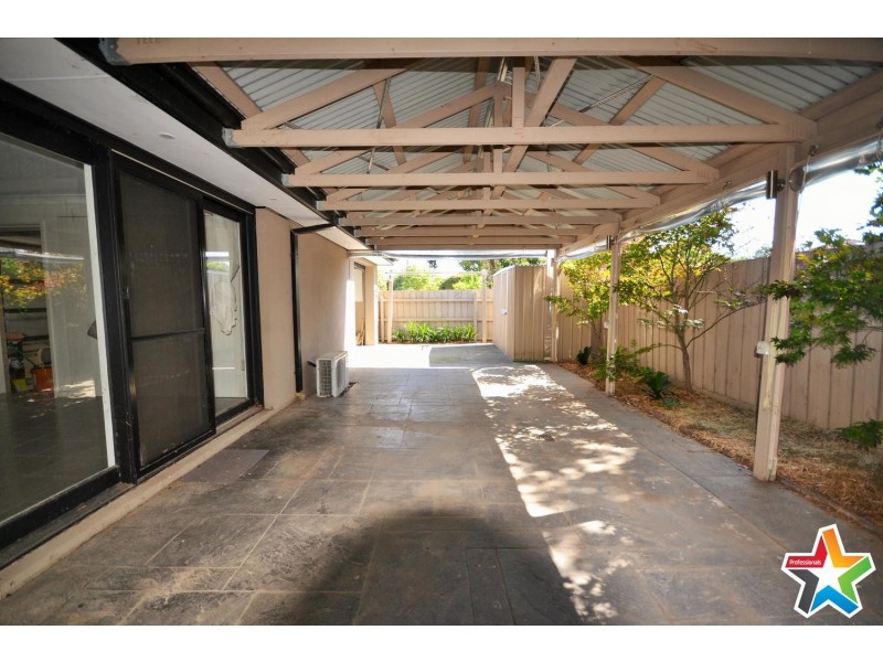 26a Bambra Street, Croydon VIC 3136