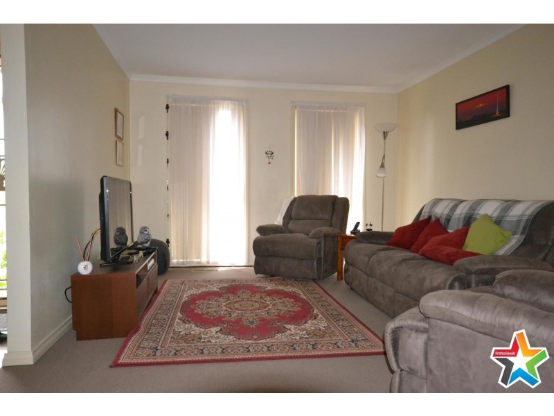 1A  Bathurst Street, Mooroolbark VIC 3138