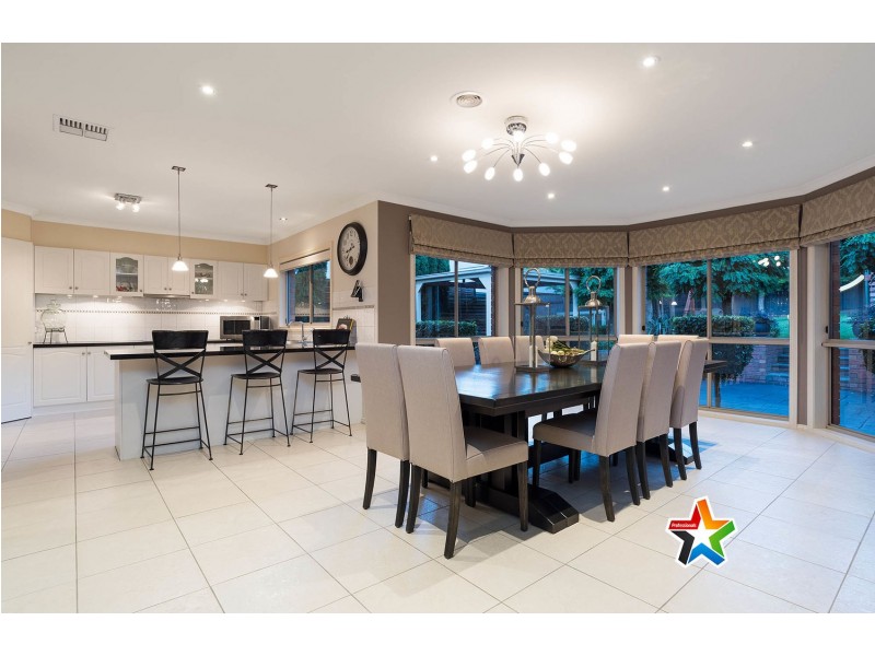 4 Rome Terrace, Mooroolbark VIC 3138