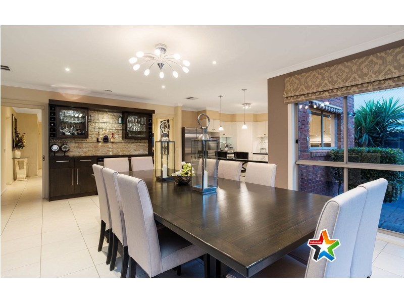 4 Rome Terrace, Mooroolbark VIC 3138