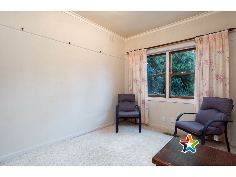 2 Vista Avenue, Ringwood East VIC 3135