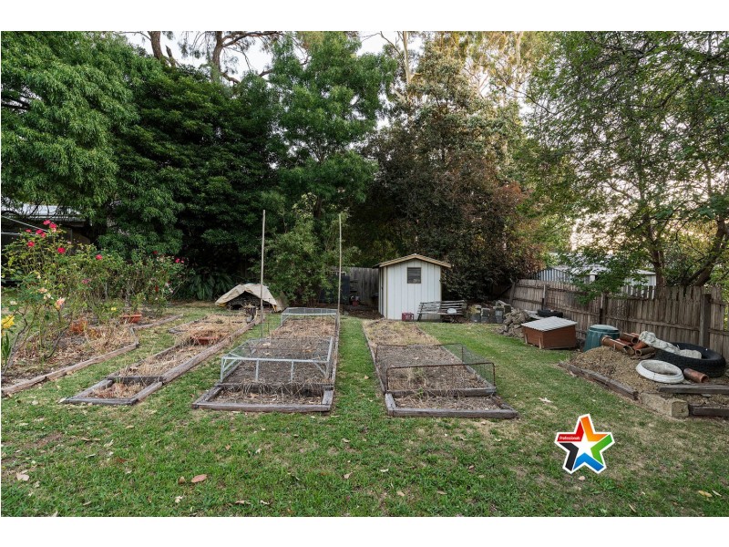 2 Vista Avenue, Ringwood East VIC 3135