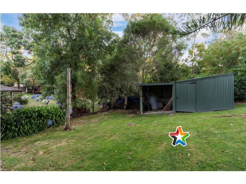 17 Edinburgh Road, Lilydale VIC 3140