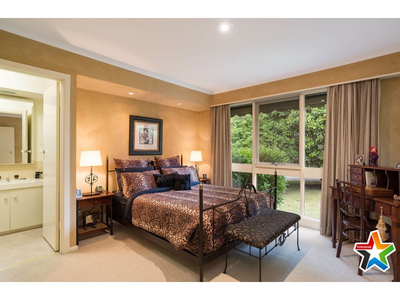 218 Cambridge Road, Kilsyth VIC 3137