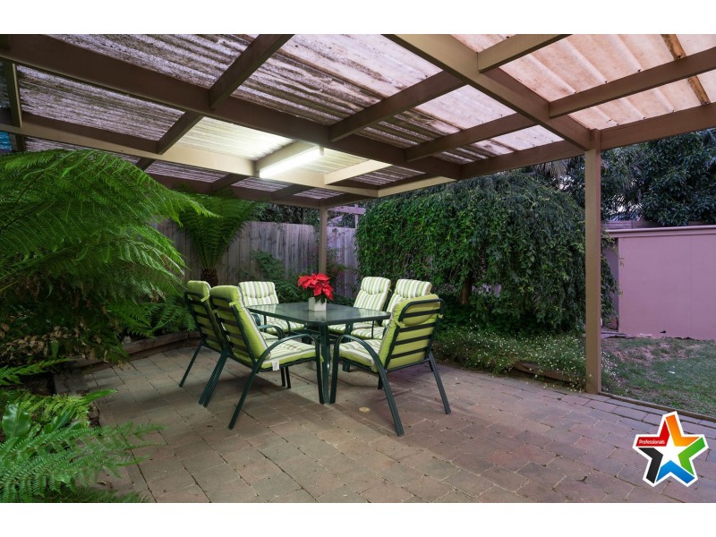 218 Cambridge Road, Kilsyth VIC 3137