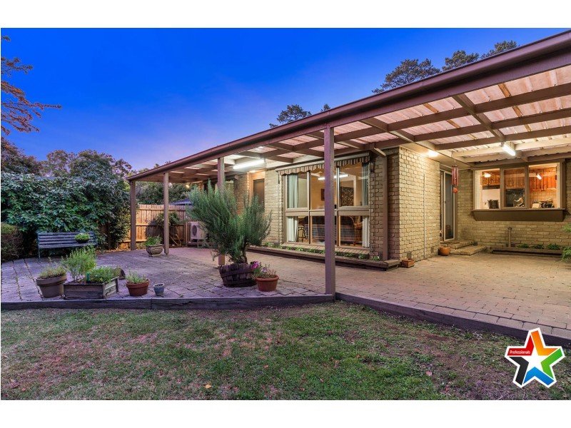 218 Cambridge Road, Kilsyth VIC 3137