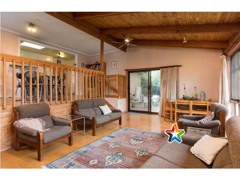 36 Glen Dhu Road, Kilsyth VIC 3137