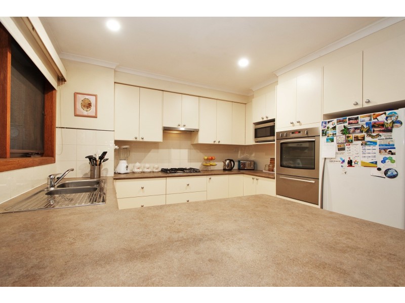 18 Pampero Court, Mooroolbark VIC 3138