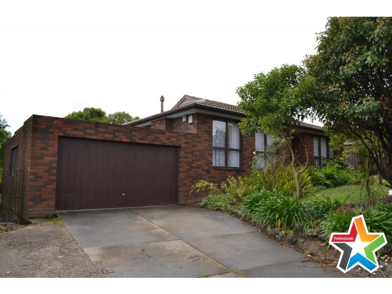 97 Hawthory Road, Kilsyth VIC 3137
