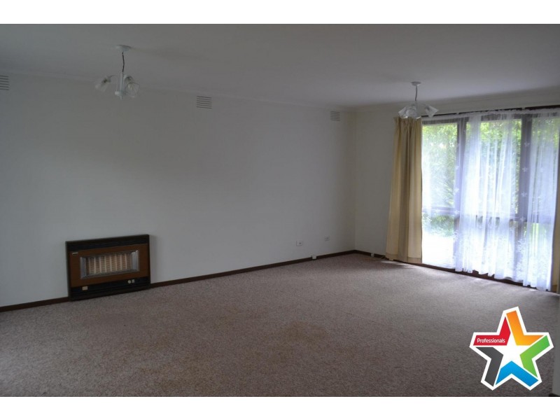 97 Hawthory Road, Kilsyth VIC 3137