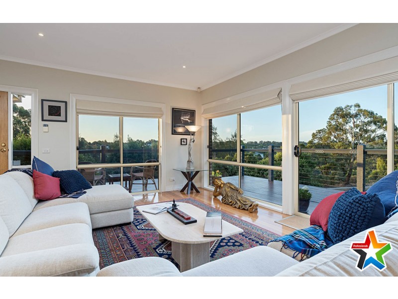 130 Exeter Road, Croydon North VIC 3136