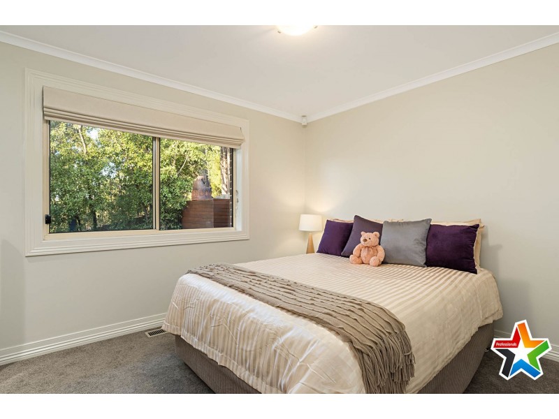 130 Exeter Road, Croydon North VIC 3136