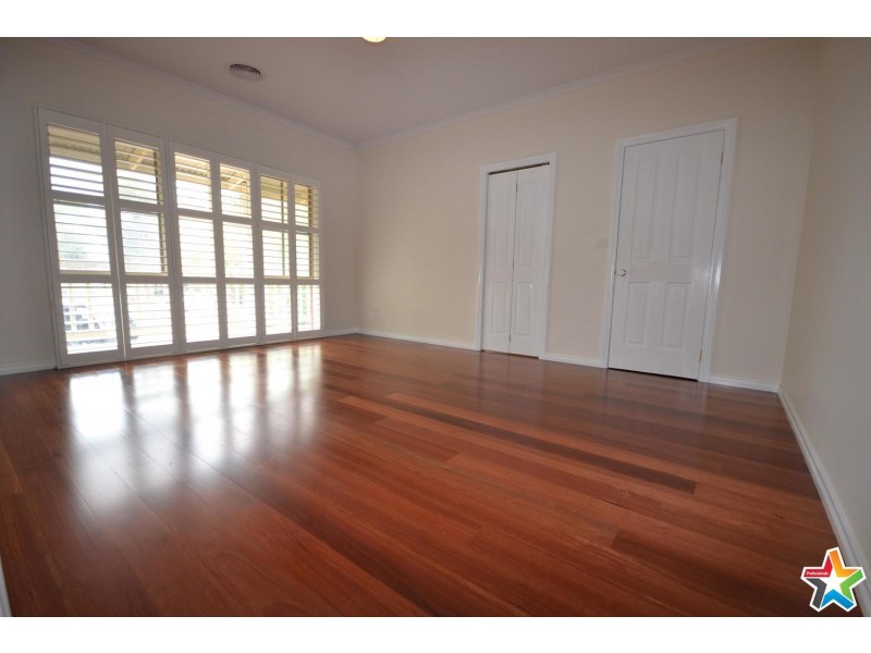 20 Masefield Avenue, Mooroolbark VIC 3138