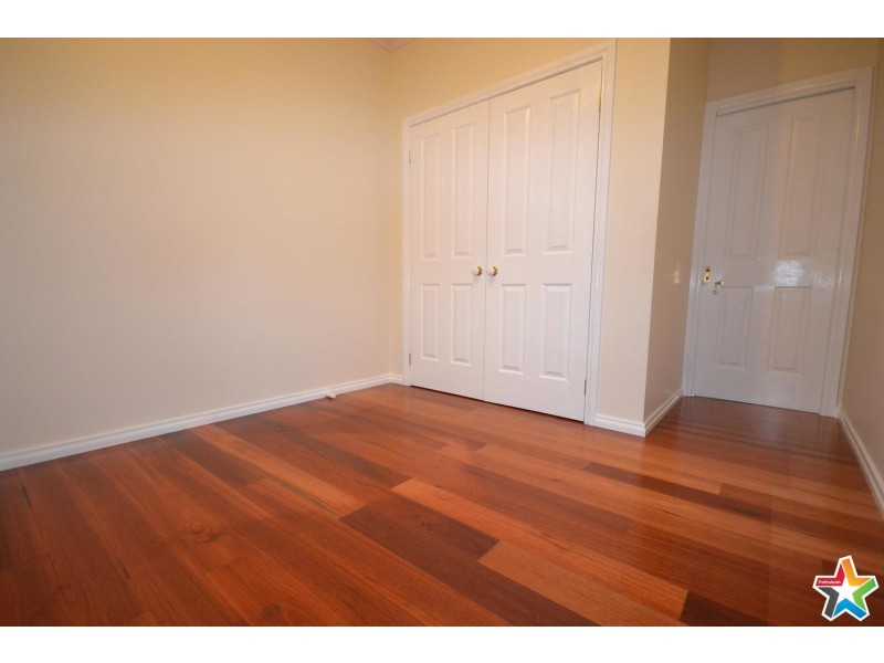 20 Masefield Avenue, Mooroolbark VIC 3138